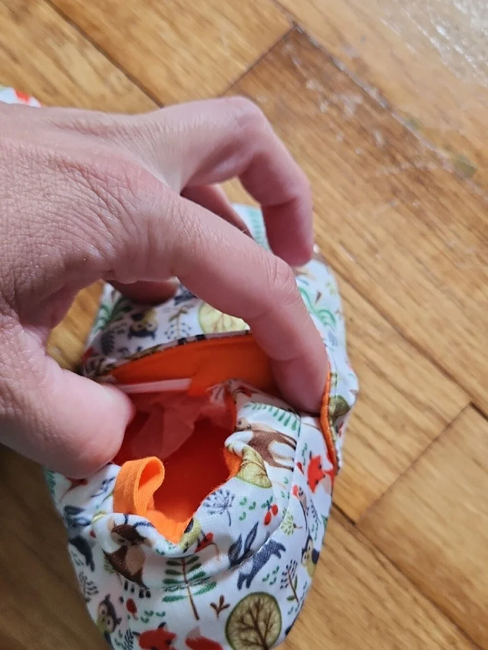 Kids Forest Animal Slip-On Slippers in White and Orange